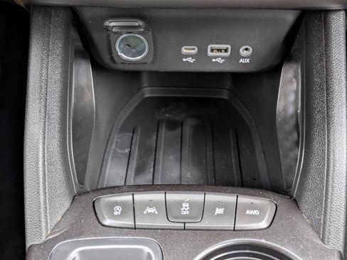 Certified 2021 Chevrolet TrailBlazer LT w/ Convenience Package image 22