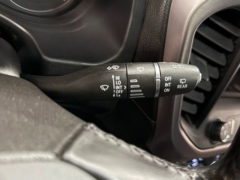 Used 2021 GMC Acadia AT4 w/ Trailering Package image 19