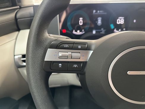 Used 2025 Hyundai Tucson SEL image 17