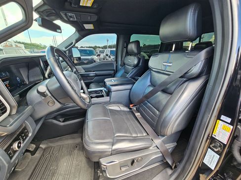 Used 2025 Ford F350 Platinum AWD/4WD image 17