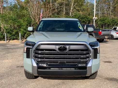 Used 2024 Toyota Tundra Limited image 3
