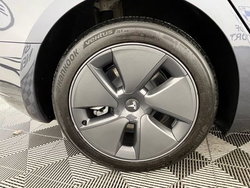Used 2023 Tesla Model 3 Standard Range image 14