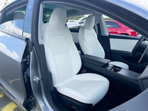 Used 2025 Tesla Model 3 Long Range RWD image 27