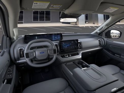 New 2026 Ford Expedition Active RWD image 9