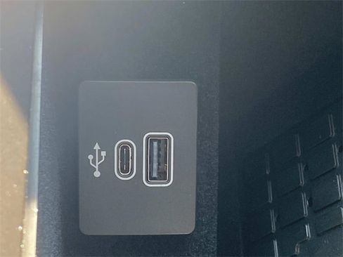 New 2025 Lincoln Navigator L Reserve w/ Jet Appearance Package image 24