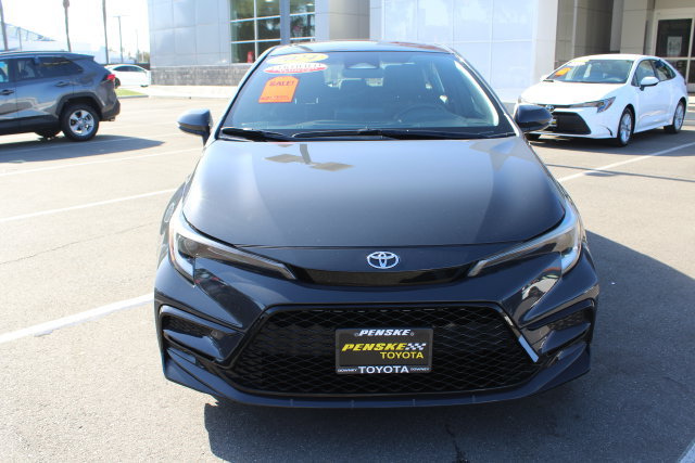 Certified 2024 Toyota Corolla SE w/ SE Premium Package FWD image 3