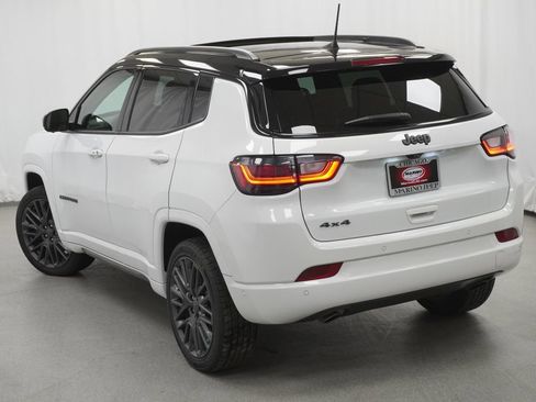 Certified 2023 Jeep Compass High Altitude w/ Driver Assist Group I AWD/4WD image 13