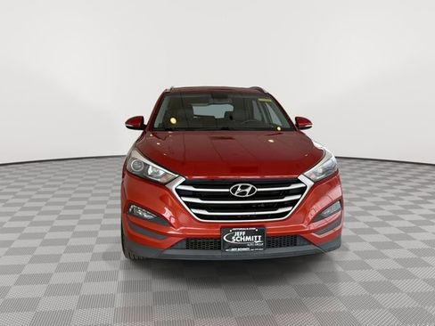 Used 2017 Hyundai Tucson SE Plus image 3