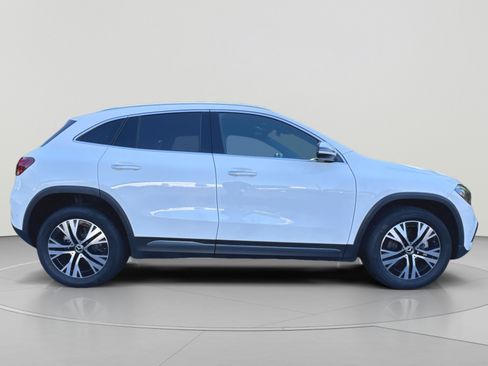 Used 2026 Mercedes-Benz GLA 250 4MATIC image 33