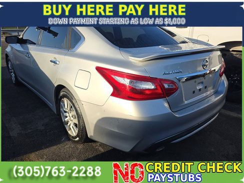 Used 2017 Nissan Altima 2.5 S w/ Power Driver Seat Package FWD image 4