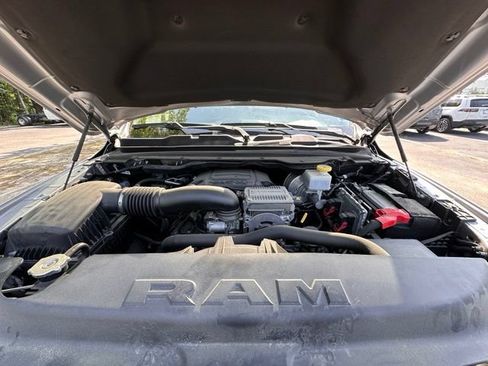 Used 2022 RAM 1500 Big Horn AWD/4WD image 14