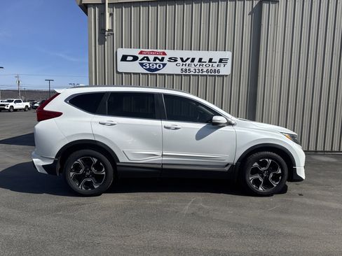Used 2019 Honda CR-V Touring image 2