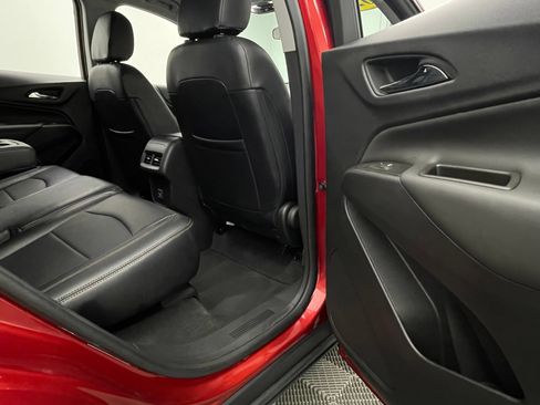 Used 2023 Chevrolet Equinox LT FWD image 36