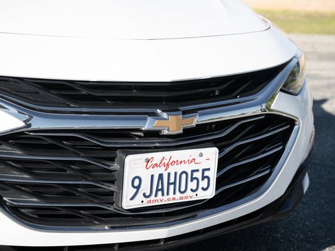 Used 2024 Chevrolet Malibu LT image 15