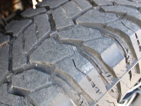 Used 2015 Toyota Tundra Limited w/ Limited Premium Package image 17