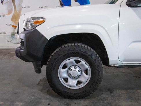 Used 2020 Toyota Tacoma SR RWD image 13