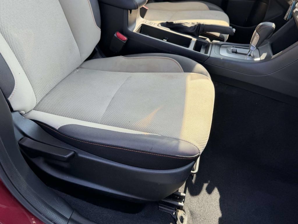 Used 2016 Subaru Crosstrek 2.0i Premium AWD/4WD image 11