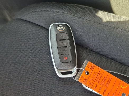 Used 2025 Nissan Sentra S FWD image 33