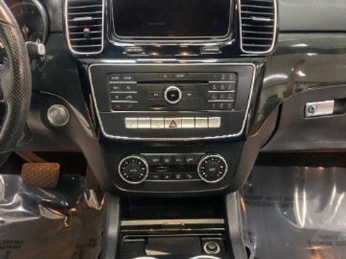Used 2018 Mercedes-Benz GLE 350 image 19