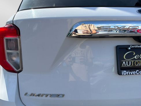 Used 2023 Ford Explorer Limited AWD/4WD image 49