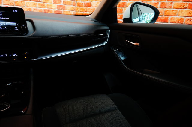 Certified 2025 Nissan Rogue SV AWD/4WD image 33