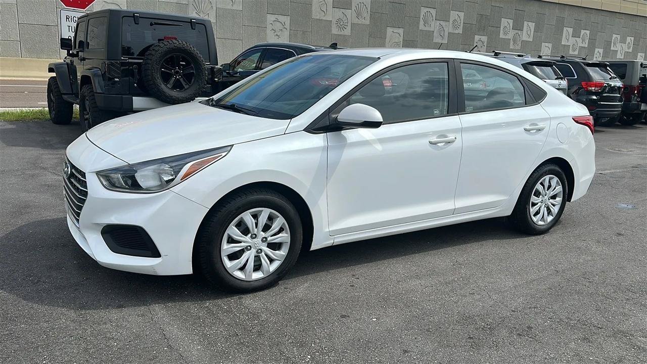 Used 2020 Hyundai Accent SE FWD image 15