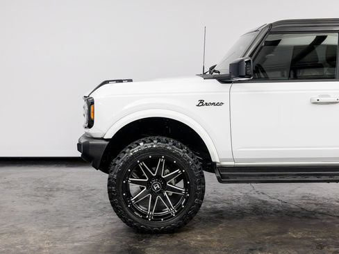 Used 2025 Ford Bronco Outer Banks AWD/4WD image 10