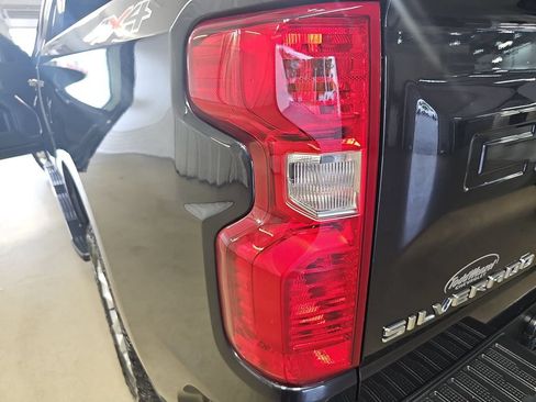Certified 2023 Chevrolet Silverado 1500 LT w/ Protection Package AWD/4WD image 39