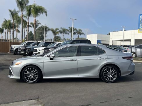 Used 2023 Toyota Camry XLE image 2