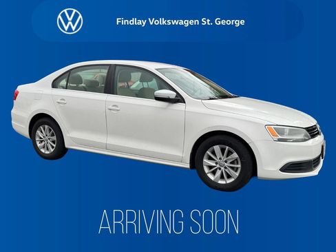 Used 2013 Volkswagen Jetta SE FWD image 1