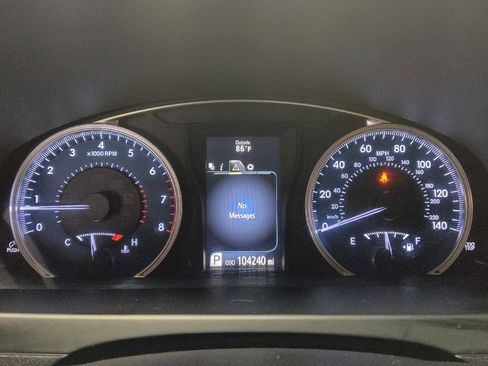 Used 2017 Toyota Camry LE FWD image 23