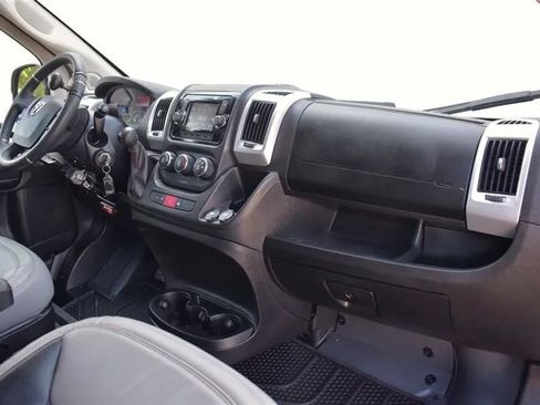Used 2018 RAM ProMaster 1500 w/ Mopar Trailer Tow Group FWD image 12