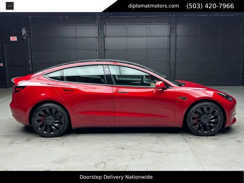 Used 2023 Tesla Model 3 Performance image 7