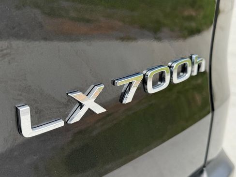 Used 2026 Lexus LX 700h Luxury AWD/4WD image 47
