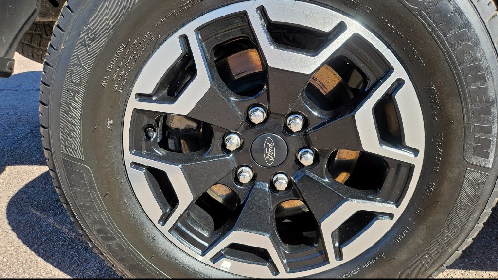 Used 2022 Ford F150 Lightning XLT AWD/4WD image 16