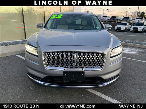Certified 2022 Lincoln Nautilus AWD image 11