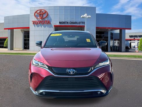 Used 2023 Toyota Venza Nightshade AWD/4WD image 3