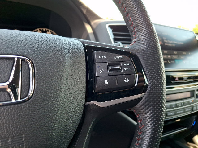 Used 2025 Honda Ridgeline Black Edition image 23