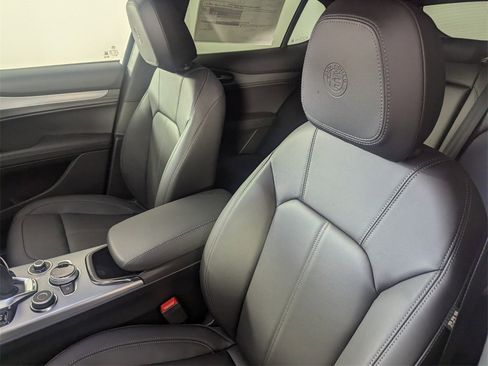 New 2025 Alfa Romeo Stelvio Sprint w/ Convenience Package image 12