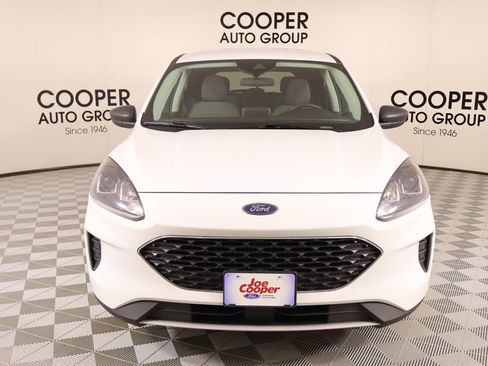 Used 2022 Ford Escape SE FWD image 8