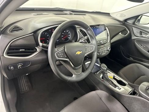 Used 2024 Chevrolet Malibu LT w/ Sport Edition image 13
