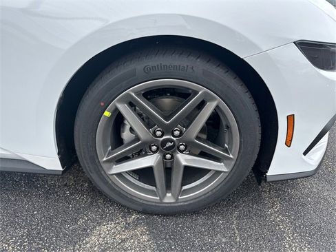 New 2026 Ford Mustang Coupe image 12