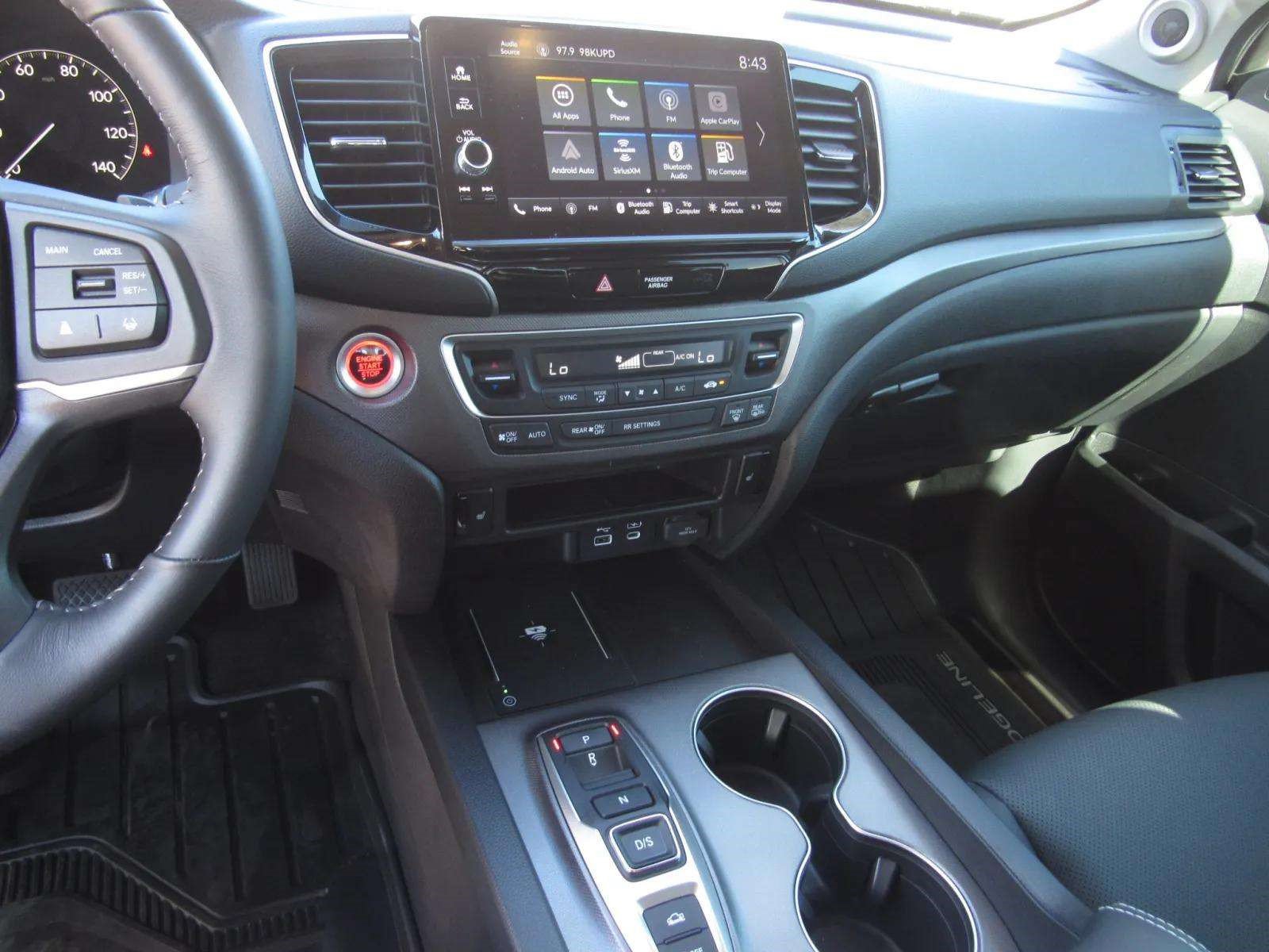 Certified 2025 Honda Ridgeline RTL image 17
