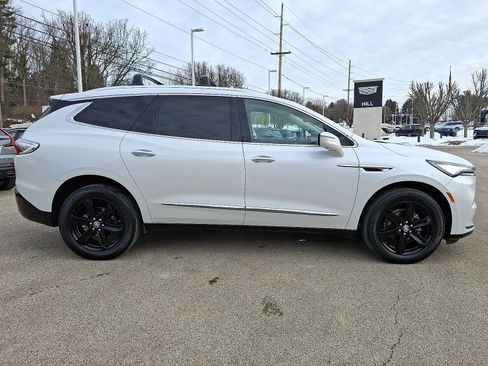 Certified 2024 Buick Enclave Essence w/ Experience Buick Package image 26