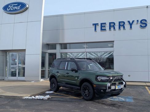 New 2025 Ford Bronco Sport Outer Banks w/ Sasquatch Outer Banks Package AWD/4WD image 1