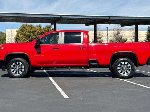 Used 2022 Chevrolet Silverado 2500 Custom w/ Custom Convenience Package RWD image 14