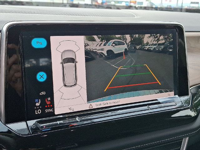 New 2025 Volkswagen Atlas SE AWD/4WD image 12