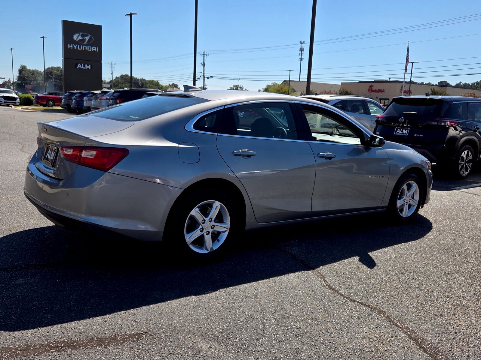 Used 2024 Chevrolet Malibu LT FWD image 13