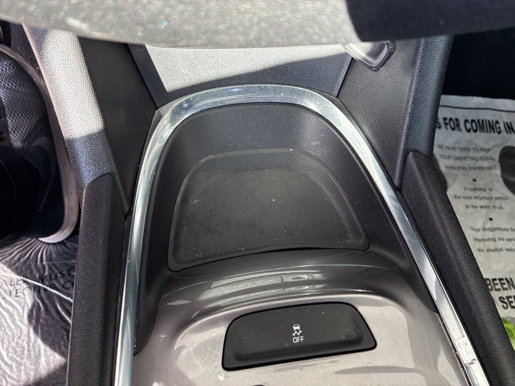 Used 2022 Chevrolet Malibu LT FWD image 30
