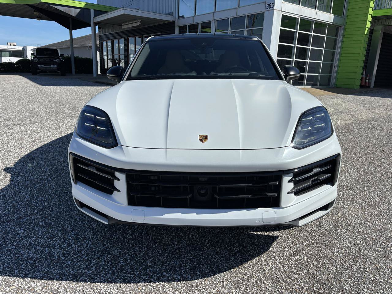 Used 2024 Porsche Cayenne S w/ Premium Package Plus (PP1) AWD/4WD image 10